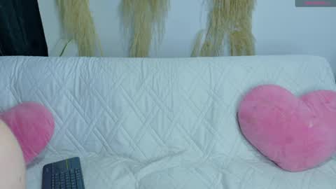 anika_kiti online show from June 3, 11:21 pm