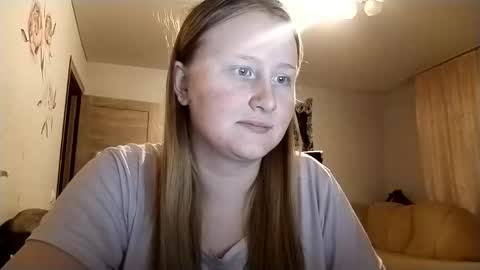 Anika online show from December 17, 3:05 pm