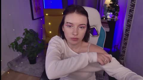 Anika  online show from December 26, 8:53 pm