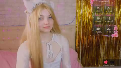 Alica online show from December 3, 2:36 am