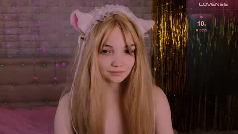 Alica online show from March 8, 2:37 am