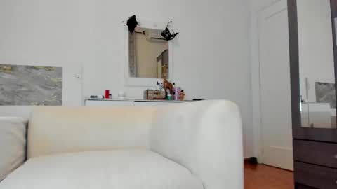 Luna online show from February 23, 7:52 am