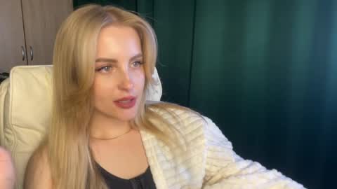 Anita online show from May 18, 4:07 am