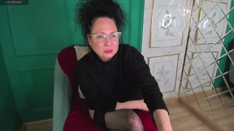 Anita online show from February 7, 4:35 pm