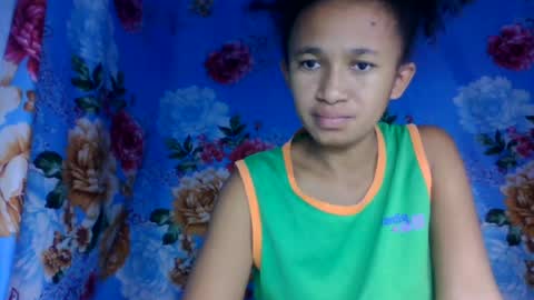 anitaazzh online show from June 18, 5:09 am