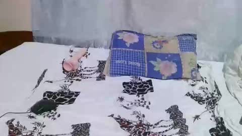 ann_keller online show from April 10, 7:47 am