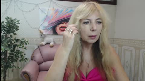 Anna Ditrih online show from January 29, 12:45 pm