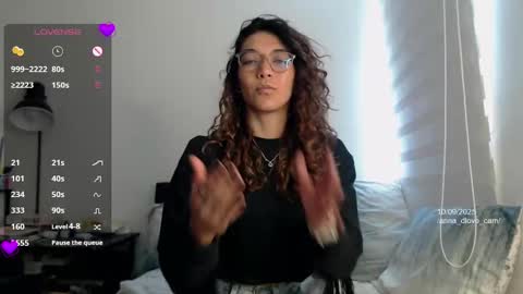 Anna online show from September 10, 3:45 pm