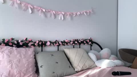 Anna online show from April 1, 3:51 am