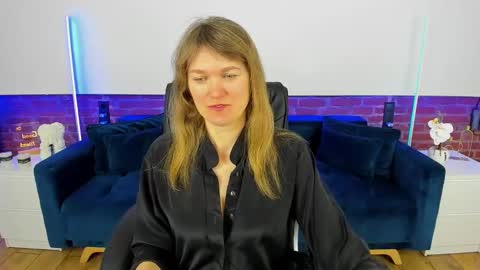 Annabel online show from February 15, 7:51 am