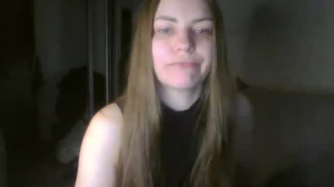 annadiamond1 online show from April 28, 10:57 pm