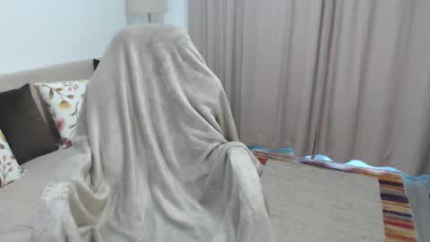 Anna online show from March 18, 5:23 am