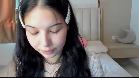 Anna online show from November 16, 7:21 am