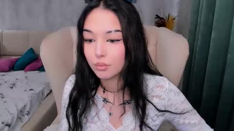 Anna online show from October 20, 8:17 am