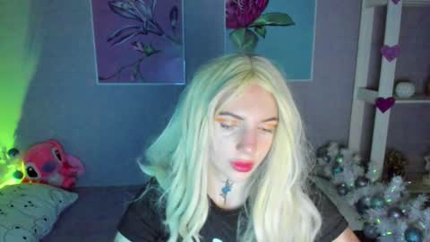 Annet online show from December 18, 5:15 am