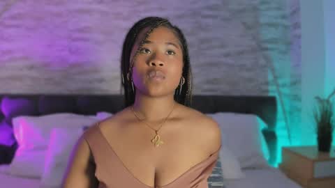 Anneth online show from April 6, 7:37 pm