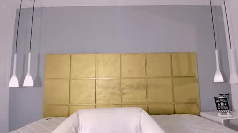 Ann online show from September 16, 1:08 pm