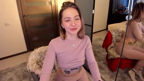 Annie online show from January 11, 10:04 pm