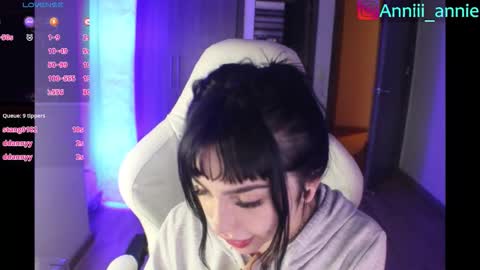 JEANNE no olvides seguirme dont forget follow me  uu online show from March 1, 4:01 am