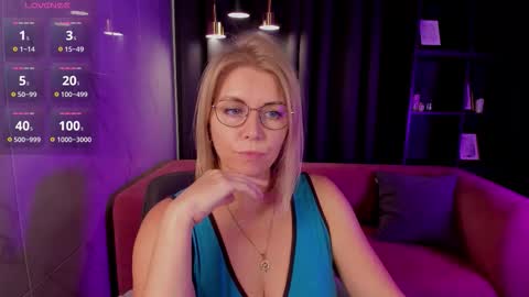 Annie online show from September 16, 5:59 am