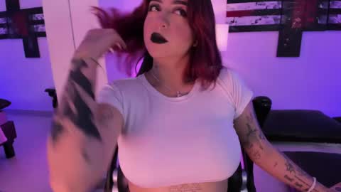 Annika online show from February 19, 12:22 pm