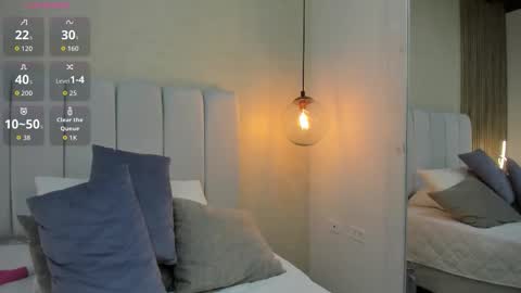 annitabrown online show from February 13, 12:45 am