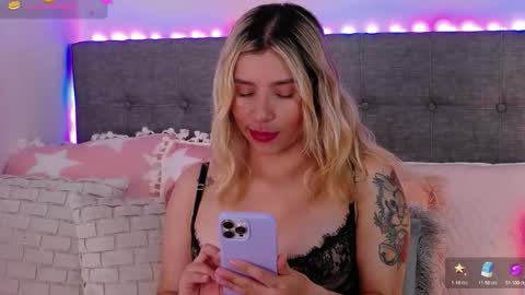 Antonella Lee online show from January 15, 6:58 pm