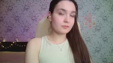 Annie online show from September 19, 4:39 pm