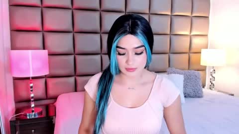    online show from February 18, 9:20 pm