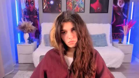 Anora online show from October 1, 8:47 pm