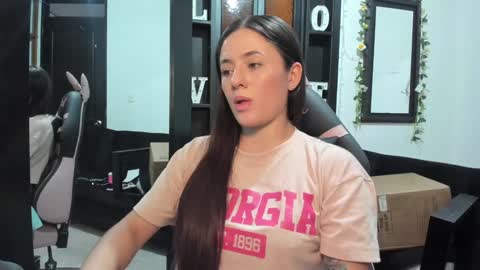 antonella  online show from December 17, 7:37 pm