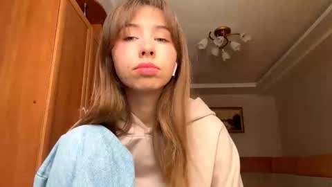 Serena online show from February 27, 10:04 am