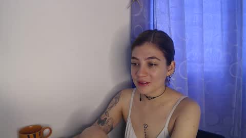 antonia0824 online show from February 11, 4:52 pm