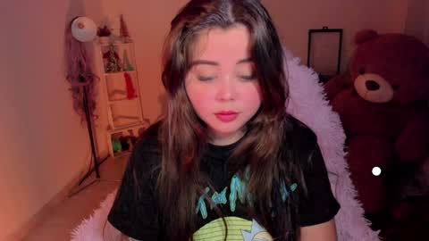   Independent model  online show from January 13, 2:39 am