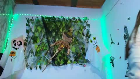 any mour online show from October 20, 5:27 pm