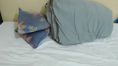 Gracious online show from January 14, 12:04 am