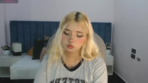 April Bunny online show from November 24, 8:11 pm