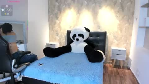  April  online show from October 5, 4:39 am