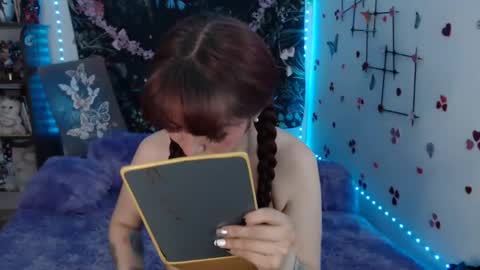 april_l6 online show from February 27, 11:52 am