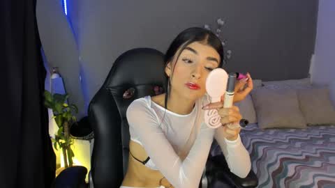 Scarlett Independent Model  online show from February 13, 12:35 am