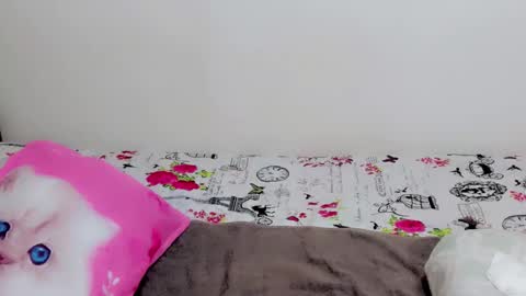 April online show from December 6, 4:25 am