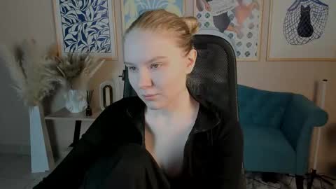 April. All year round.  online show from September 10, 2:00 am