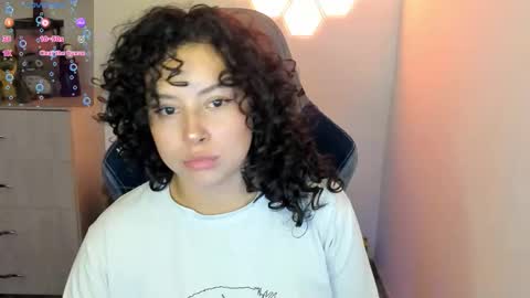 aqua emilly online show from September 13, 9:45 pm