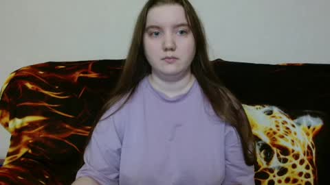 Josefin online show from May 31, 9:04 am