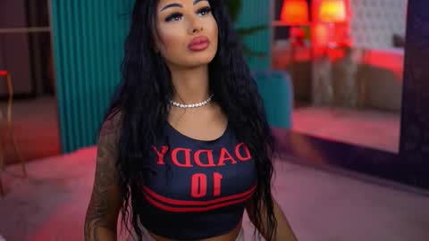 arabellaposh online show from October 28, 6:30 am