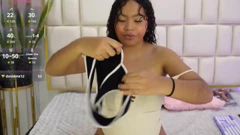   online show from December 15, 9:09 pm