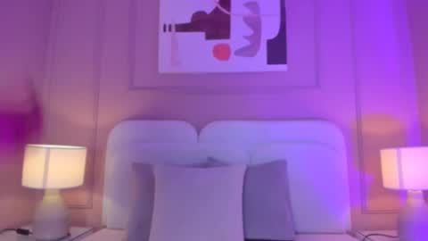 Aria  online show from October 29, 2:49 am