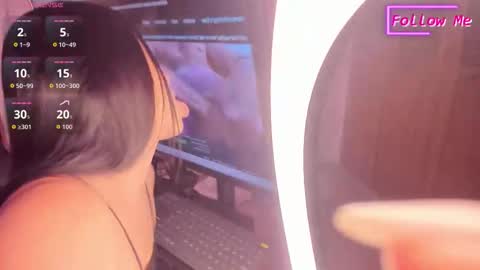 I OOT online show from November 27, 8:45 pm