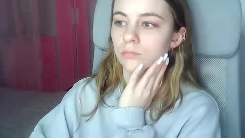 AriaCreazy online show from March 4, 9:32 pm