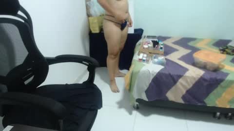 ...Ariana... online show from April 16, 8:08 pm